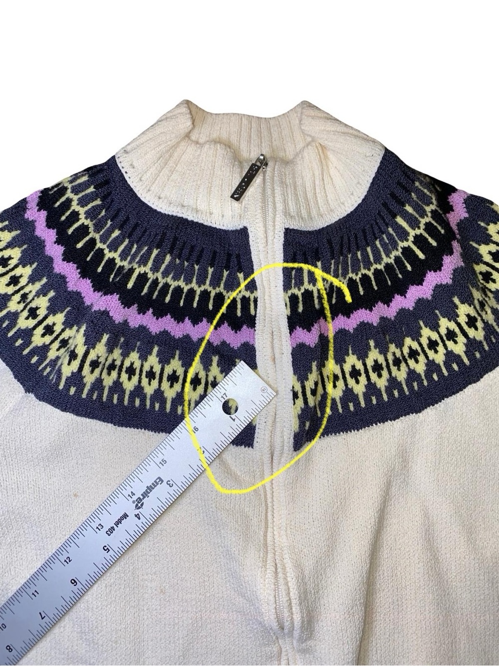 St. John Sport Women's White Wool Blend Full-Zip Fair Isle Yoke Knit Sweater - Picture 13 of 13